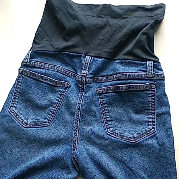 Maternity Skinny Jeans - Picture 2 of 4